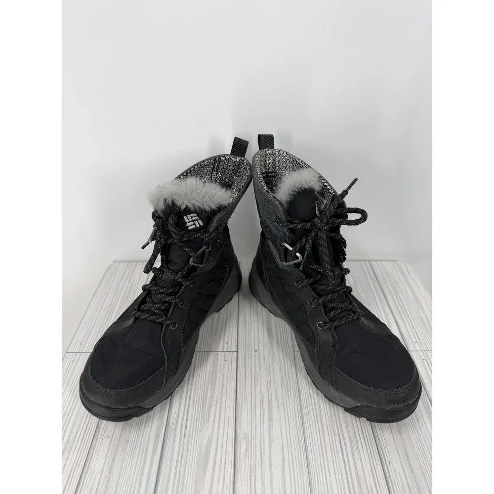 Columbia Meadows Shorty Omni-Heat Black Waterproof Winter Snow Boots‎ Women's 9